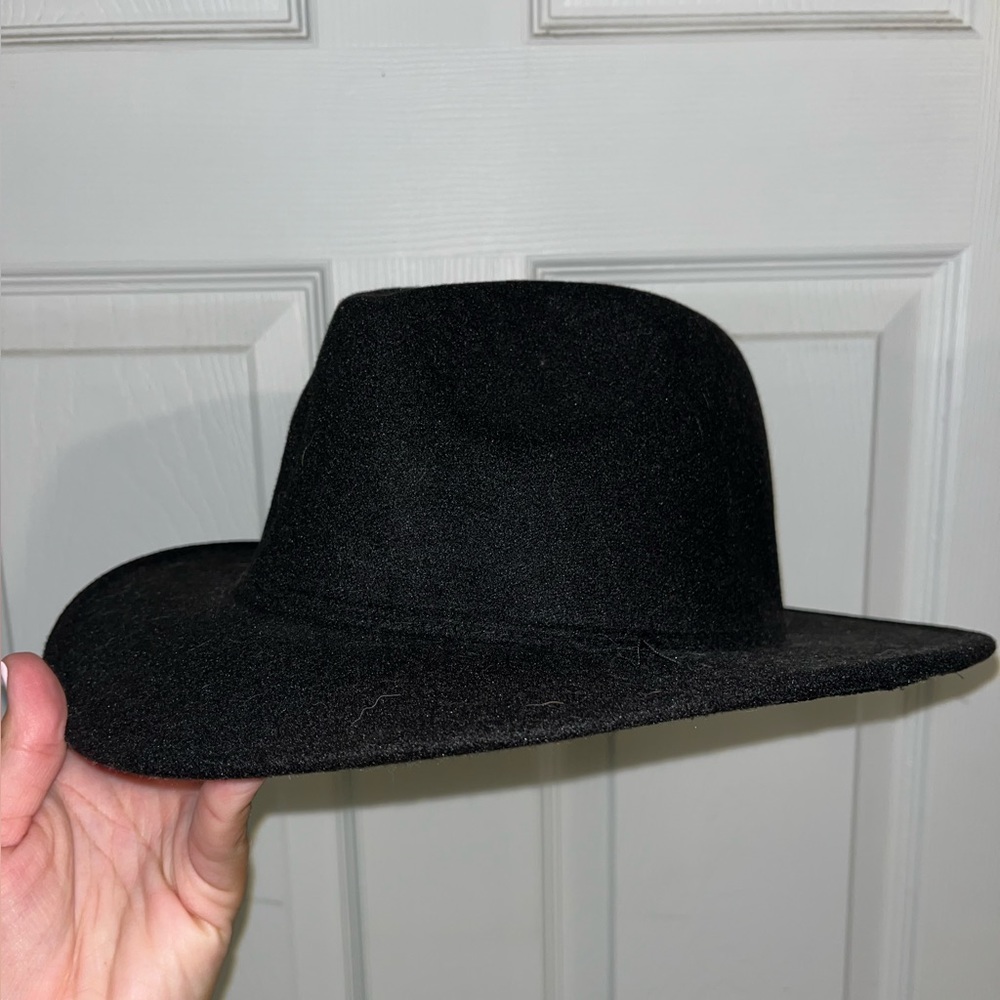 COPY - Black Flat Brim Hat